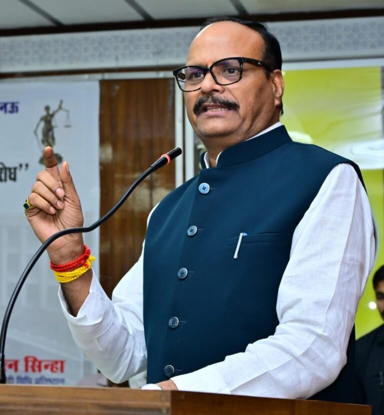 न्यायपालिका में बढ़े राजभाषा हिंदी का प्रयोग: ब्रजेश पाठक